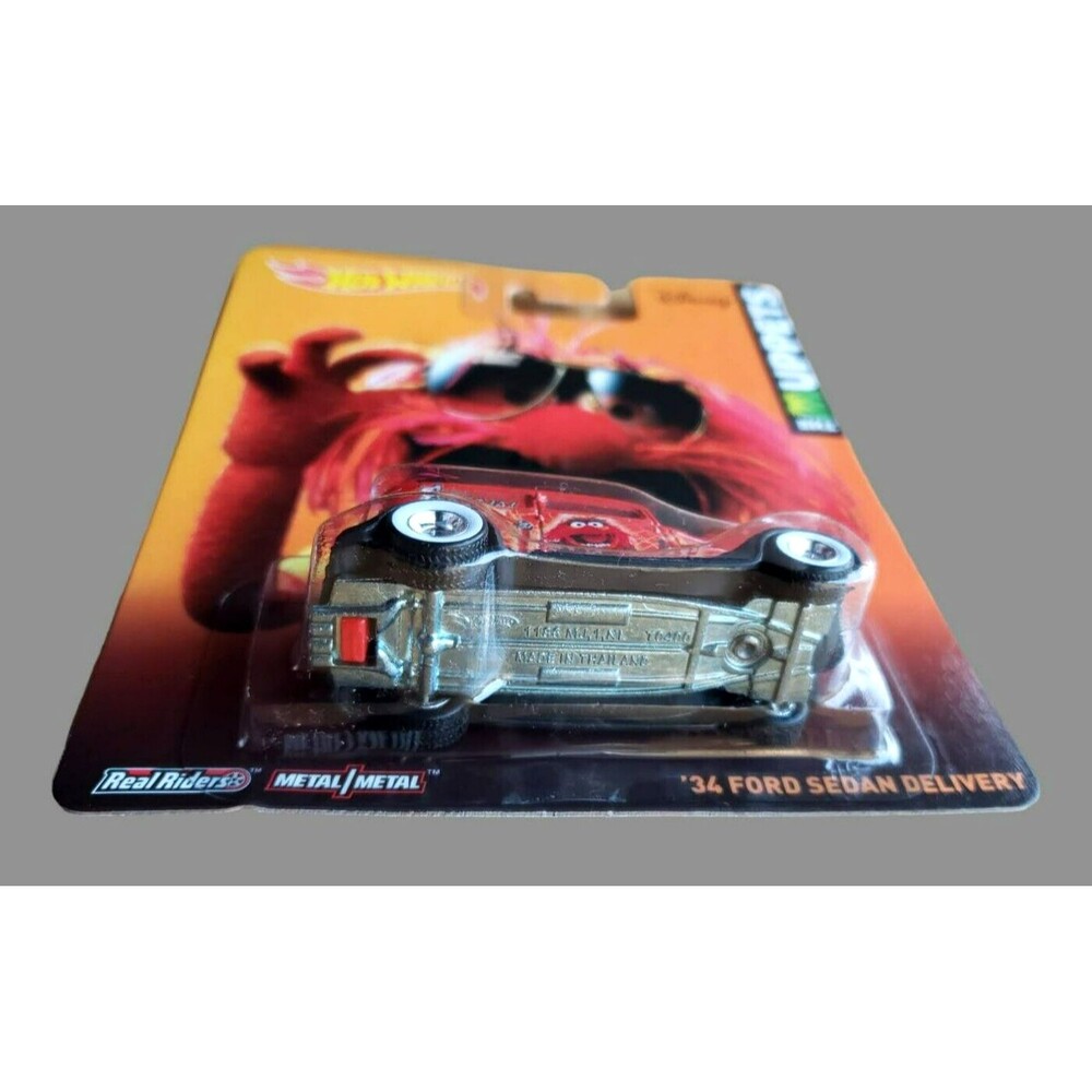 2014 Hot Wheels Pop Culture: The Muppets '34 FORD SEDAN DELIVERY Red/Black 1:64 - Picture 12 of 16